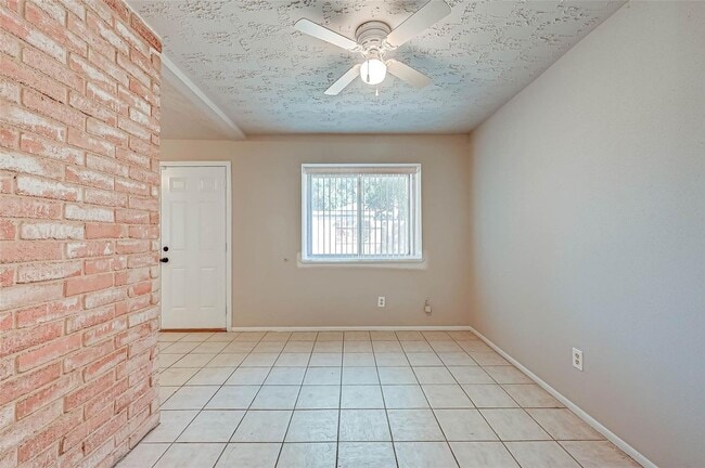 Photo - 24130 Silversmith Ln