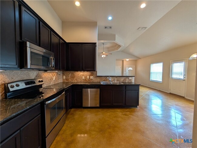 Photo - 229 Anne Louise Dr