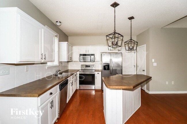 Photo - 4946 Indian Walk Ln