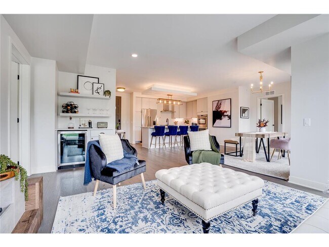 Photo - 3901 Sunnyside Rd Unit 214