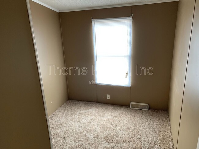 Photo - 162 Matts Ln