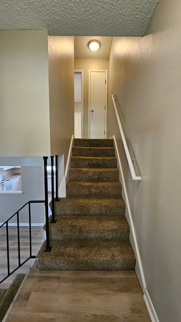 Photo - 2018 E Caulder Ave Unit 2018 E Caulder Avenue