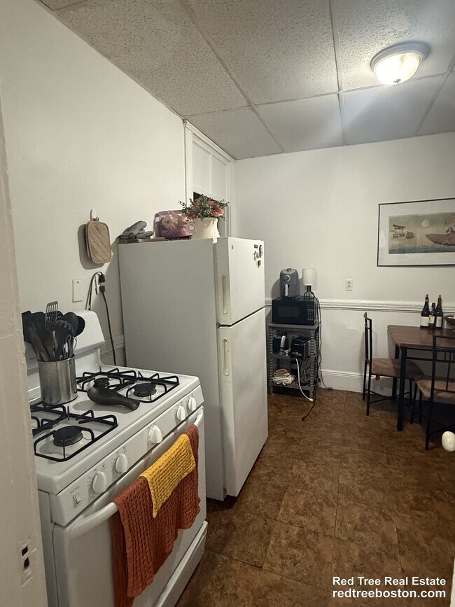 Photo - 238 Hemenway St Unit 6