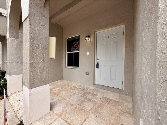 14051 SW 49th Ct