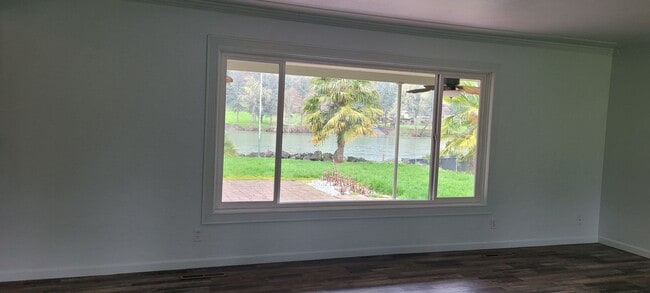 Photo - Riverfront 3 bedroom home in Winchester