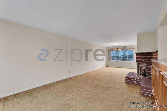 Photo - 280 Prague St