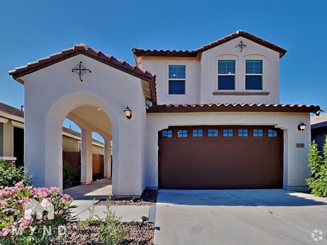 Building Photo - 9233 W Roma Ave Rental