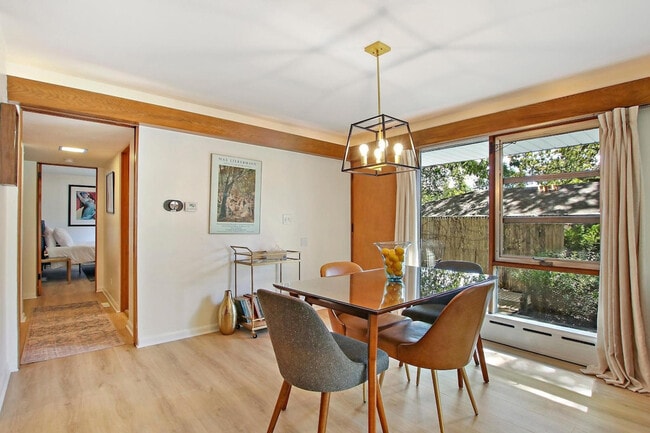 Photo - 2401 Hyde Park Ave Unit ID1265535P