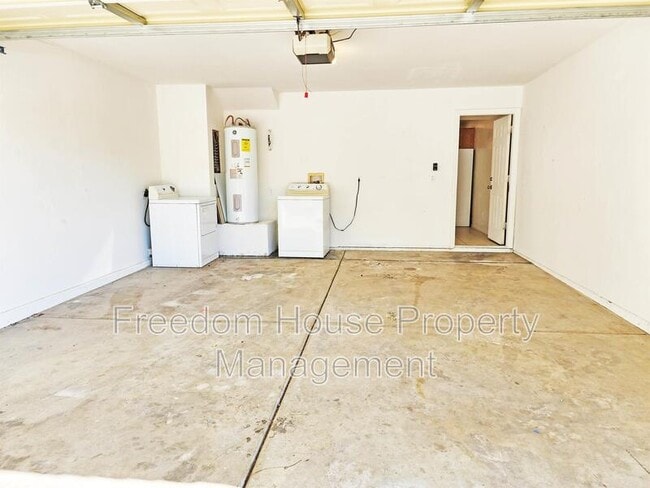 Photo - 910 Bourbon St Unit #4