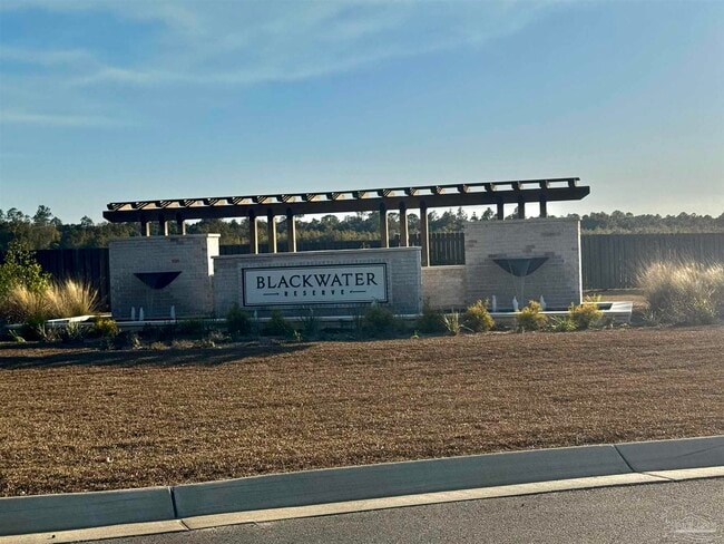 Photo - 8057 Fir Tree Dr