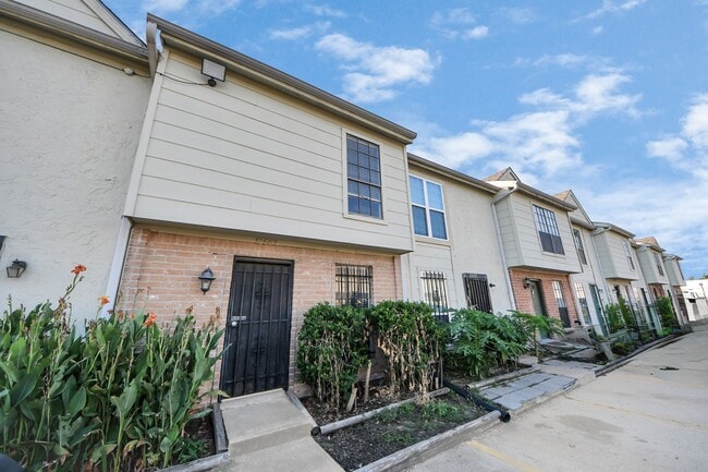 Photo - 12667 Windsor Village Dr
