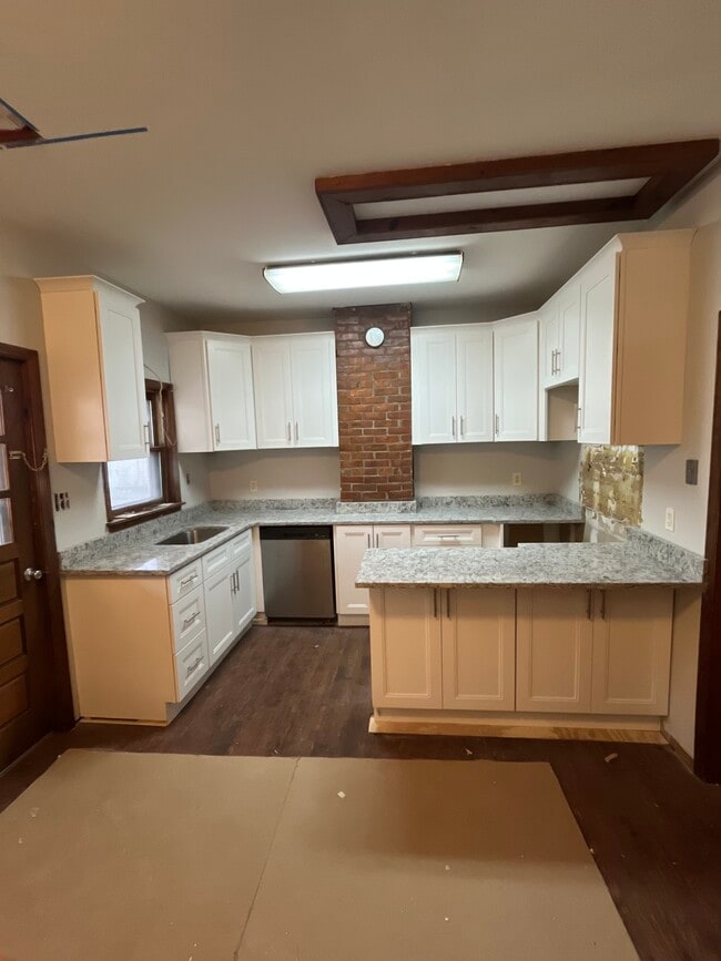 Building Photo - 38 State St Unit 1 Rental