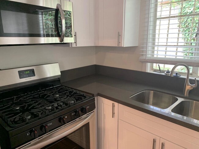 Photo - 1214 South Orange Grove Ave