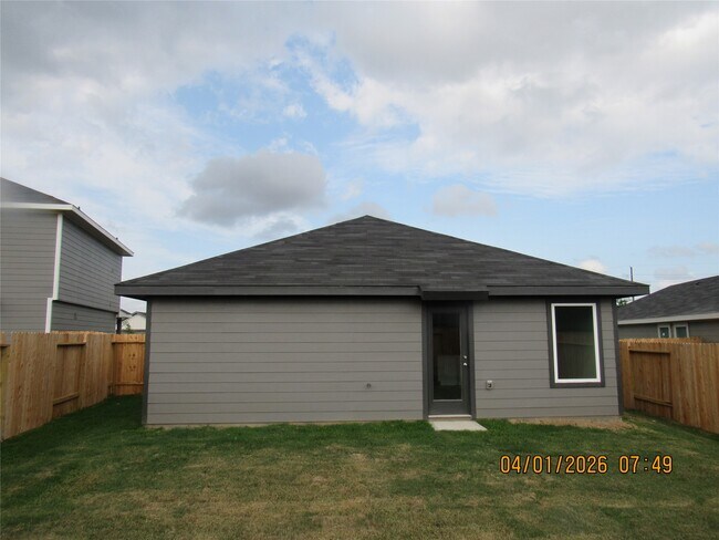 Photo - 18803 Sunset Dr