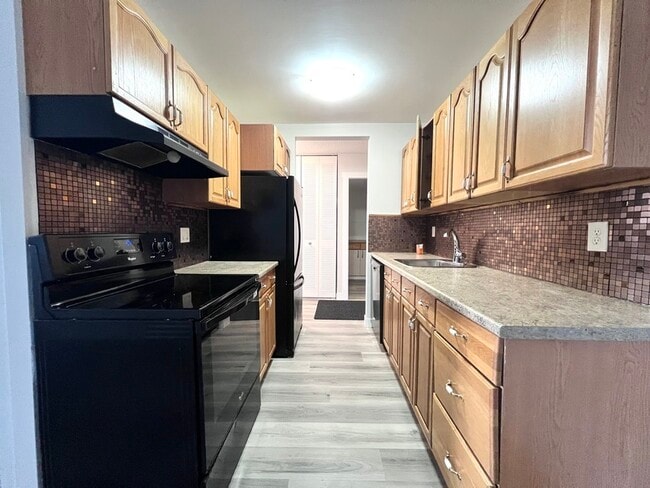 Photo - 5715-5133 133 Ave NW Unité 12c