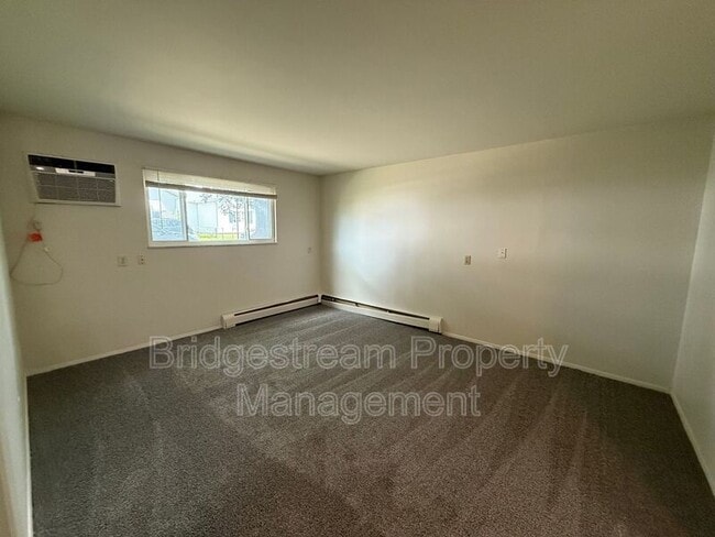 Photo - 222-4 Sherman St.
