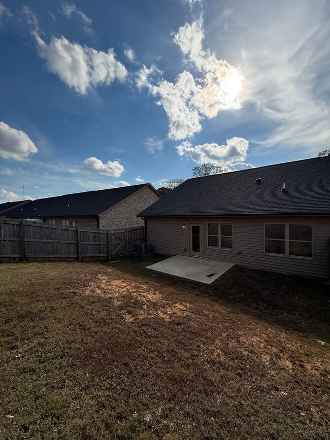 Photo - Knoxville 37912 - 2 bedroom 2 bath condo -...