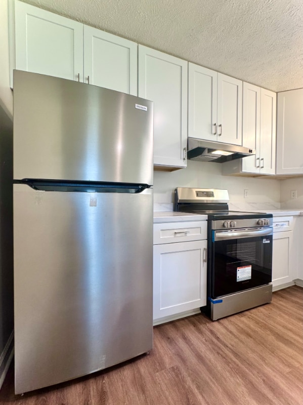 Photo - 992 Buck Egger Rd