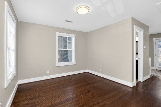 Photo - Beautiful 2 Bedroom Belmont Bungalow
