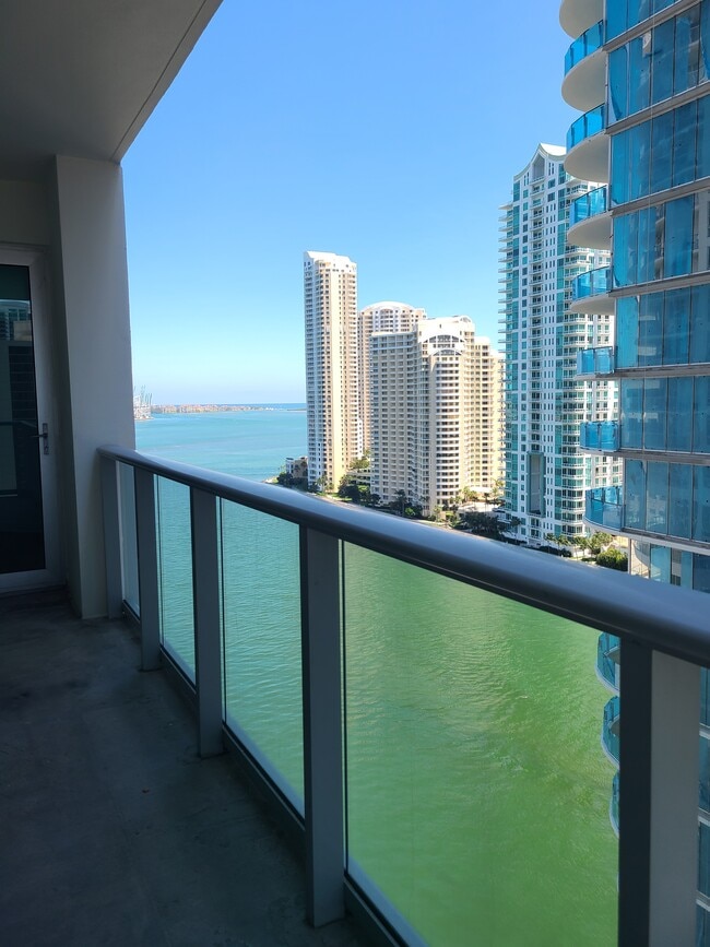 Photo - 300 S Biscayne Blvd Unidad 1602