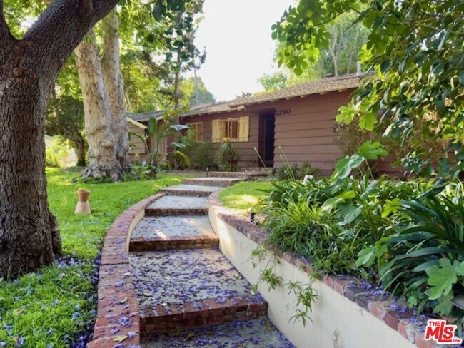 Photo - 2290 Canonita Dr Casa