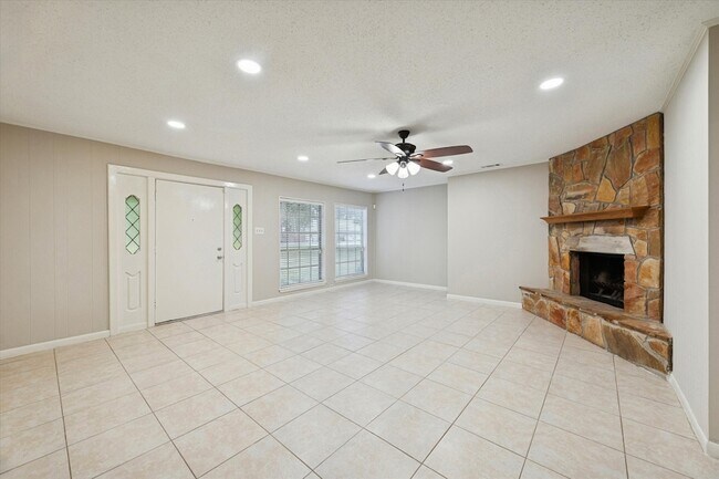 Photo - 14722 Brown Rd