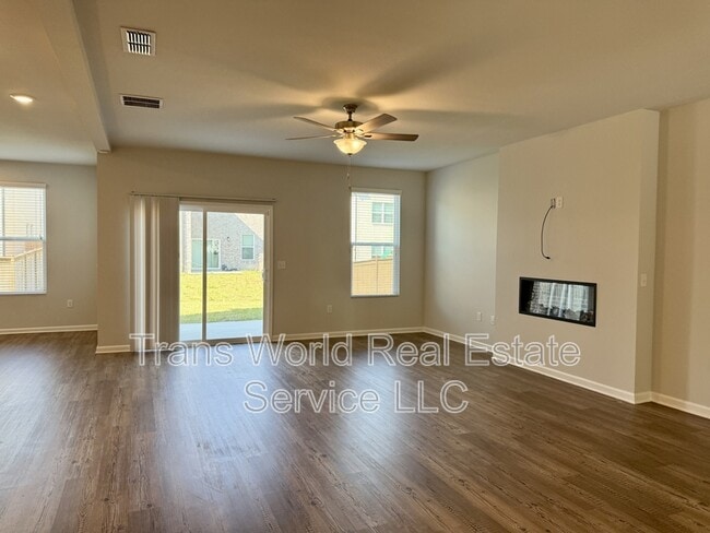 Photo - 2090 Ecoland Dr