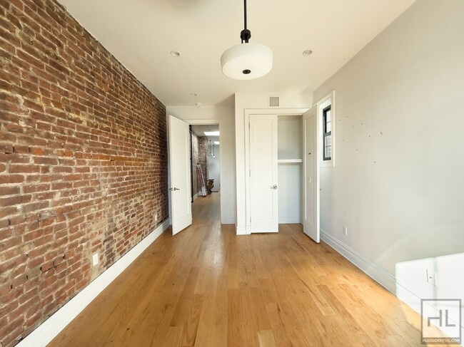 Photo - EASTERN PARKWAY / Remarkable Renovated 4-B... Unit 1