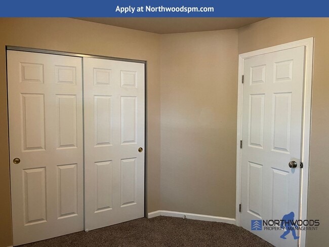 Photo - Nice 2 Bedroom 2 Bathroom 2 Story-Town Home-White City