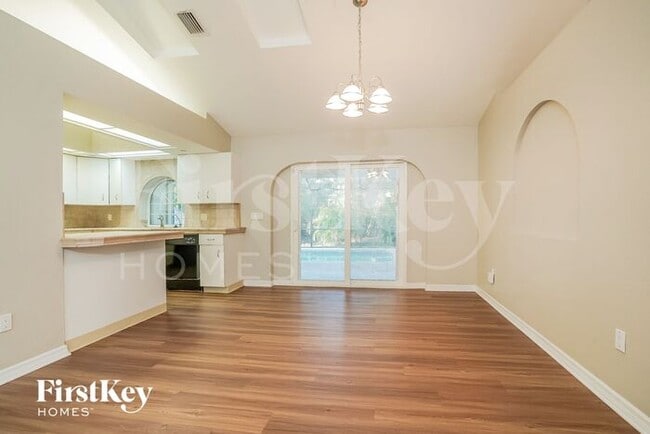 Photo - 18466 Violet Rd