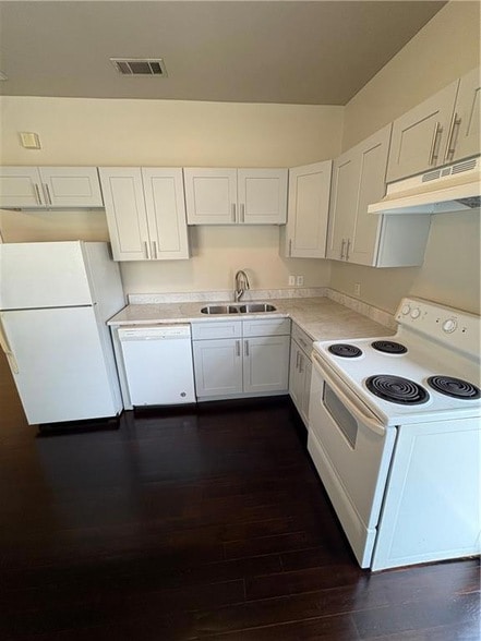 Photo - 7818 Cohn St Unit A