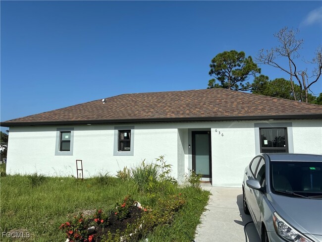 Building Photo - 636 Eisenhower Blvd Rental