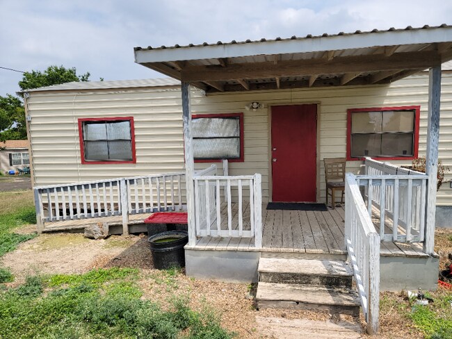 Photo - 515 E Main St