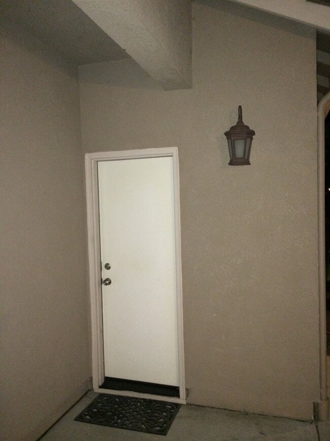 18 Constable Ct