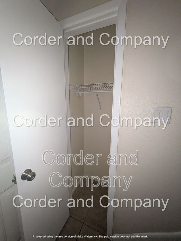 Photo - 13226 Candelaria Rd NE