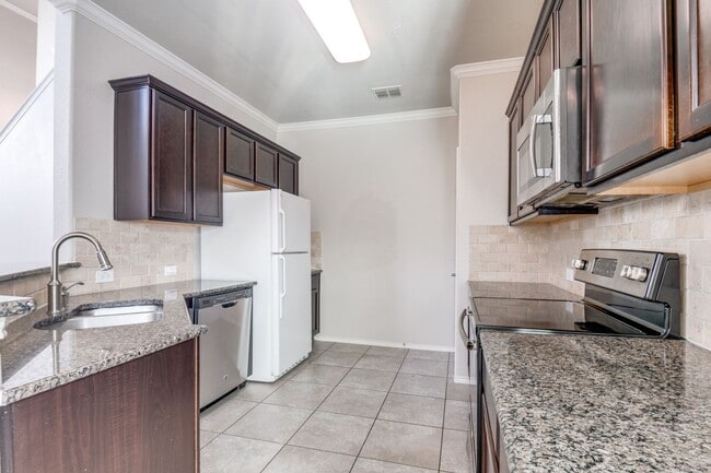 Photo - 3013 Fluttermill Dr