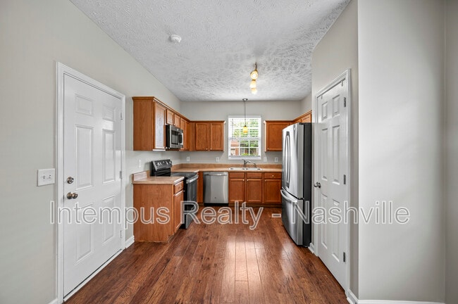 Photo - 8619 Altesse Way