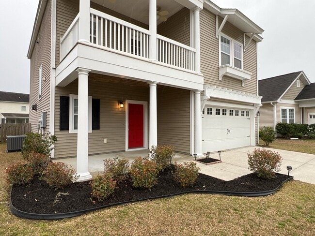 Photo - 579 Crossland Dr
