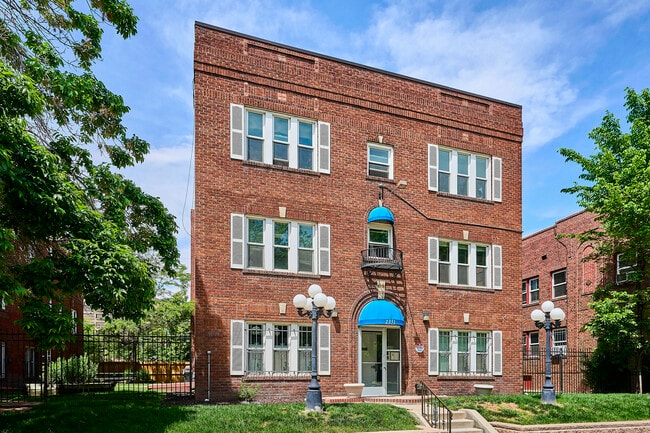 Photo - 1351 N Washington St Unidad #23 Rental