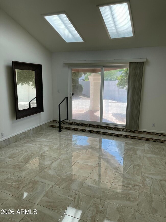 Photo - 7725 E Berridge Ln