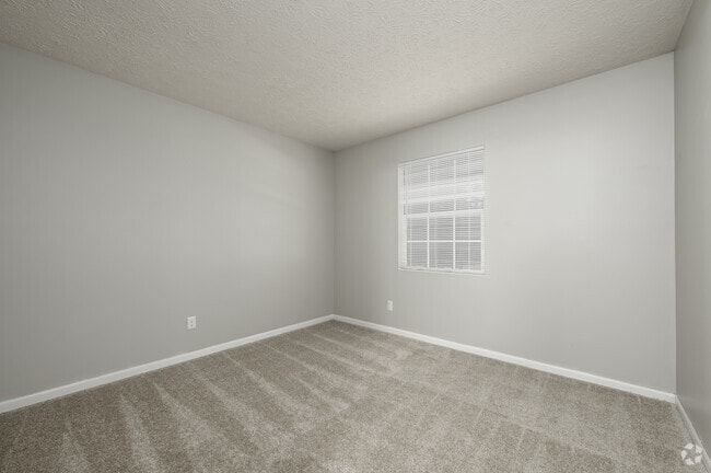 2BR, 1BA - 850SF - Second Bedroom