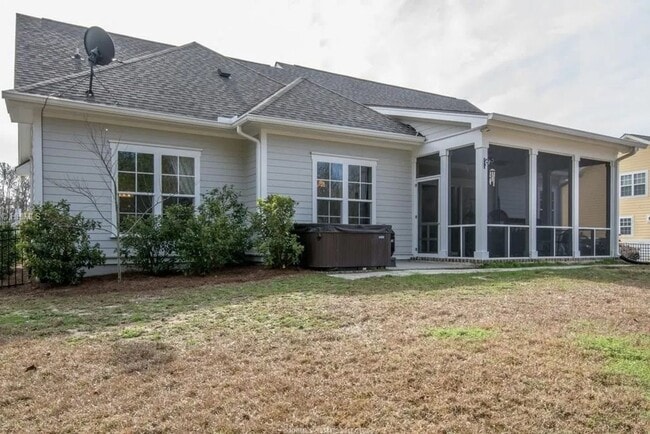 Photo - 37 Shell Hall Way