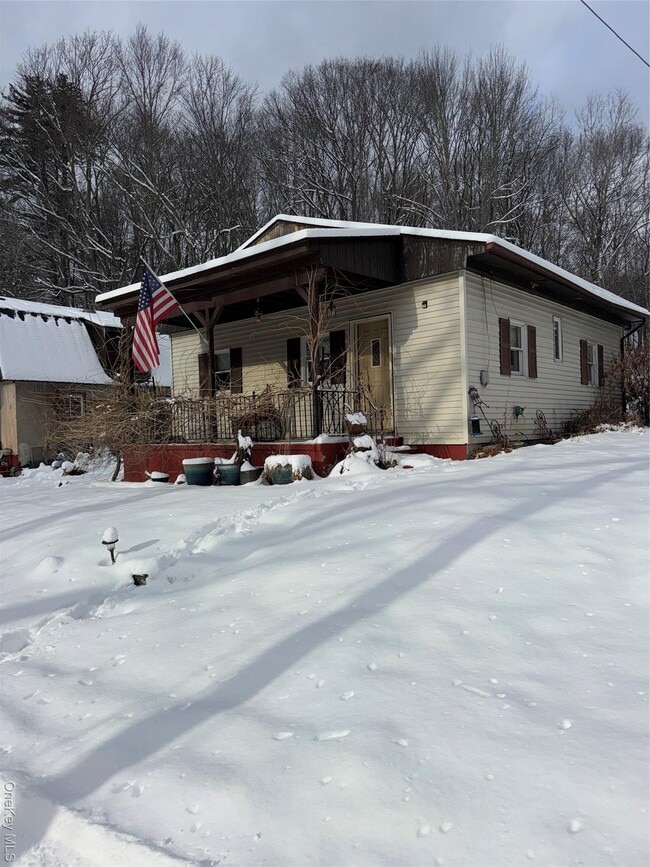 Building Photo - 19 Schultz Ln