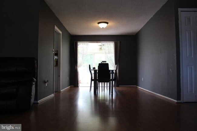 Photo - 34 Garrison Cir