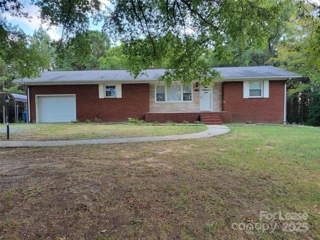 Photo - 1575 Simplicity Rd House