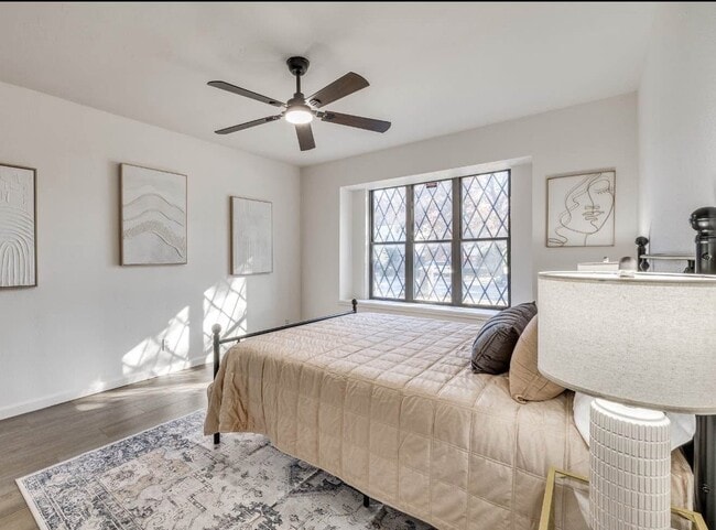 Building Photo - 7624 S Erie Ave