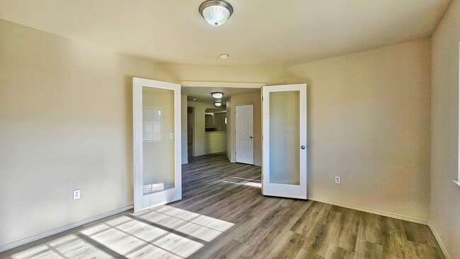 Photo - Beautiful 5 bed 2.5 Bath Home in Renton Highlands