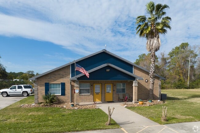Photo - 700 FM1942 Unit 2A