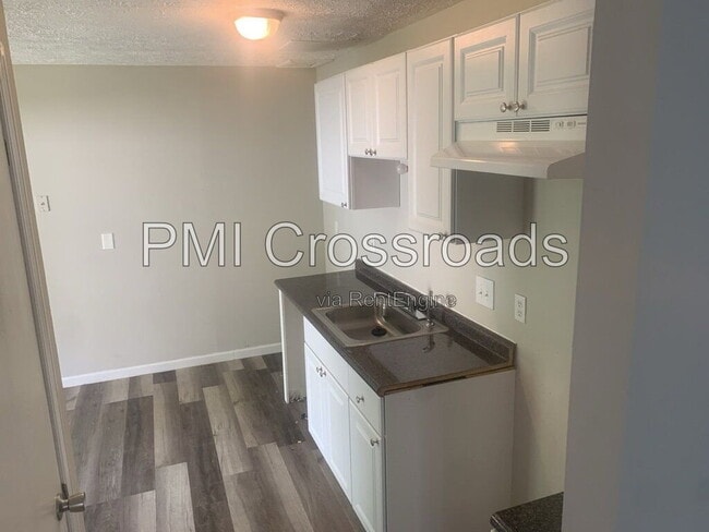 Photo - 2761 Wedge St