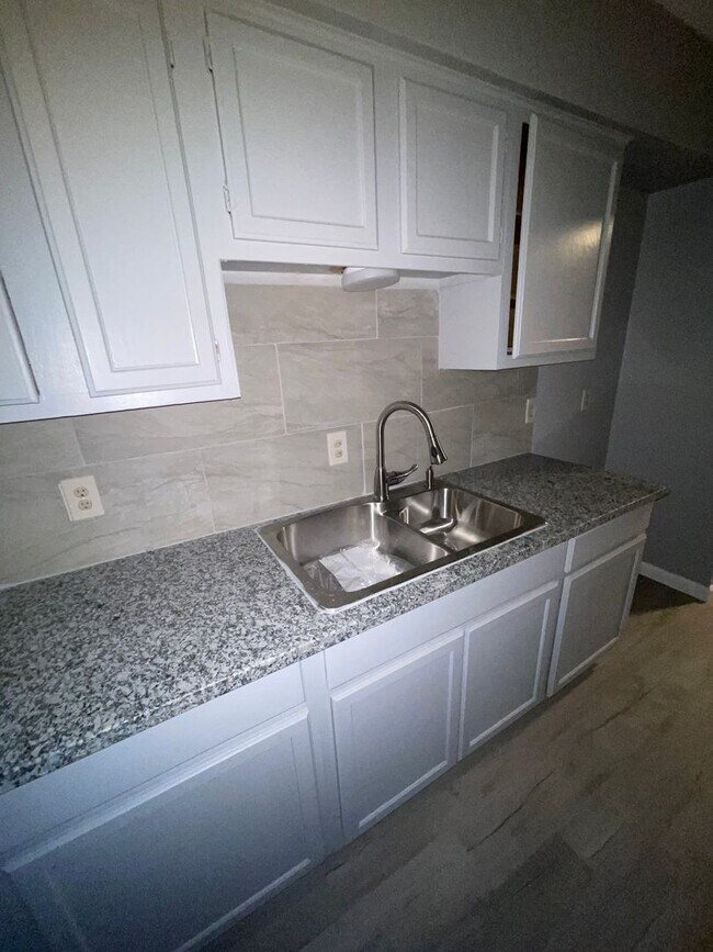 1717 Jade Ave Unit 1717 Jade Avenue Unit 2